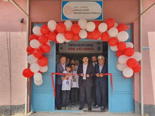 Kaymakamımız Sayın Halil YAZICI, Çamlıca Şehit Abuzer Doğan İlkokulu'nda Düzenlenen "Tübitak 4006 Bilim Fuarı"nın Açılışını Yaptı.